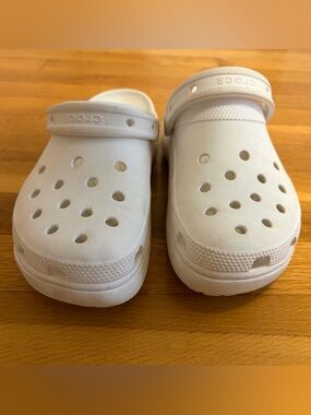 Crocs Women’s Platform Clog - White - 9
